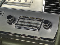 1967 Lincoln Continental 7Y86G806920 - Cameo Green - Studio New Interior